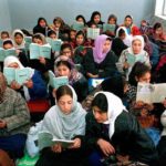 «اليونيسيف» تحض «طالبان» على استئناف تعليم الفتيات و1000 يوم على قرار منعهن من دخول المدارس الثانوية